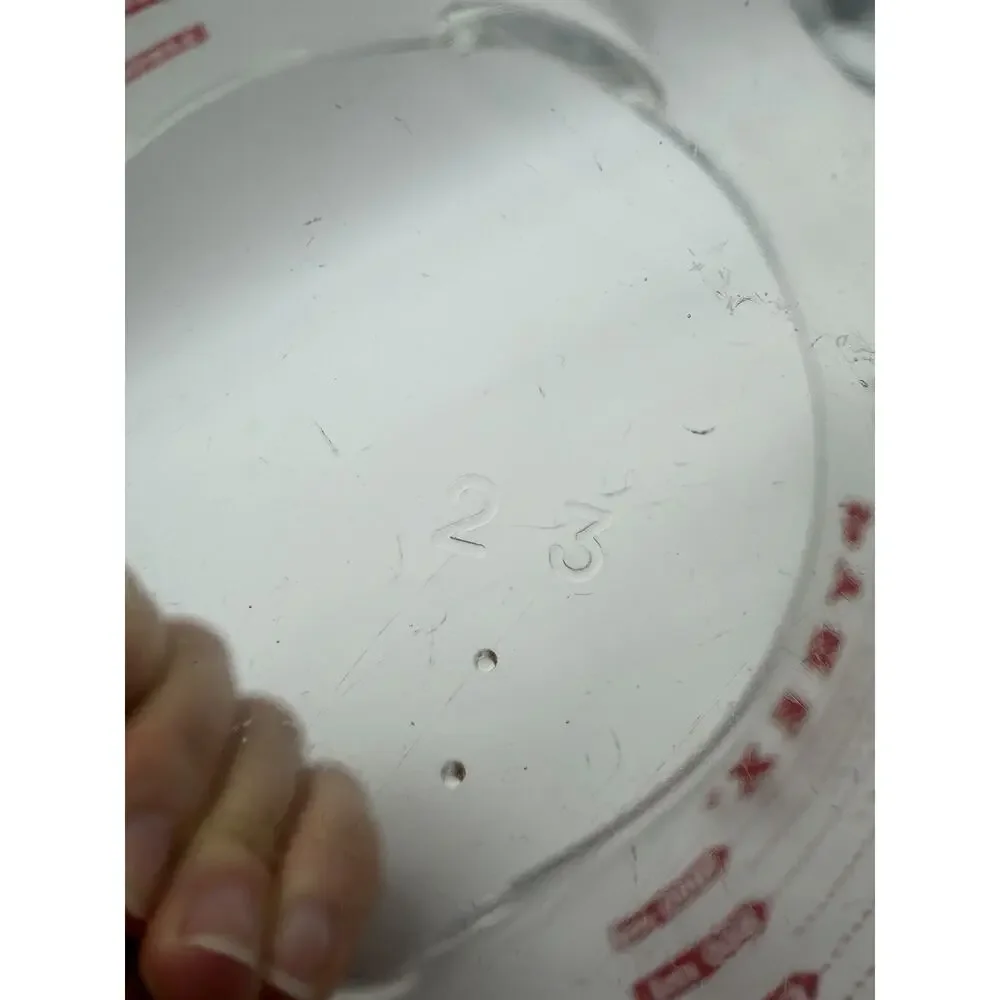 Vintage Pyrex Measuring Cup 1000 ml 4 Cup Red Made in USA